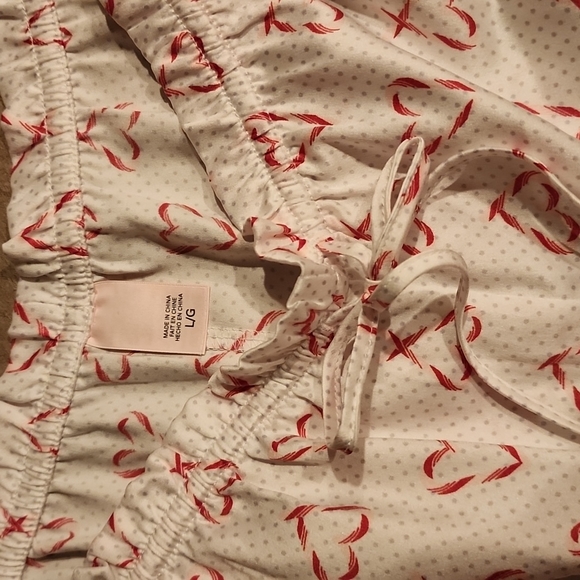 VICTORIA'S SECRET Red White & Pink Heart Print Lacy Cami & Tap Pants Size Large - Picture 5 of 9